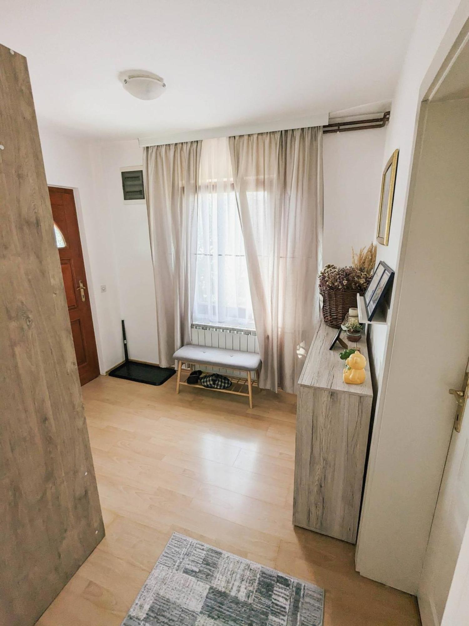 Duplex House Apartment Bijeljina Bagian luar foto